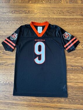 CINCINNATI BENGALS JOE BURROW (youth) XL JERSEY